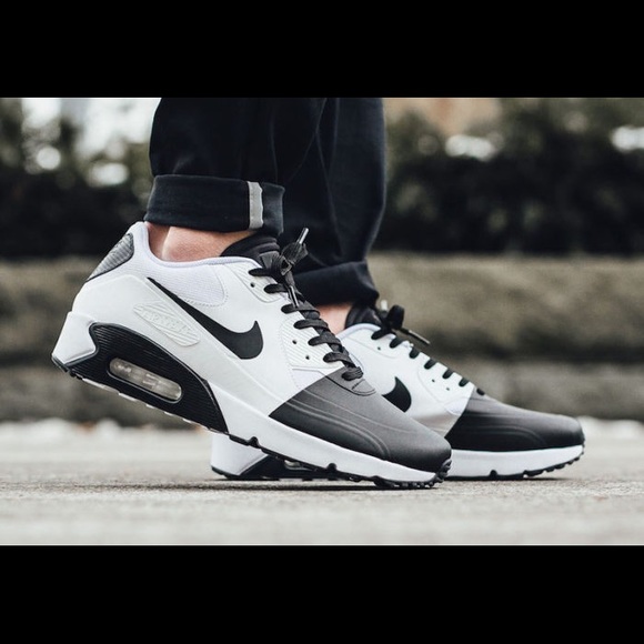 Disney Christmas 2025 Lil Rin Rin Plush Badge Red New